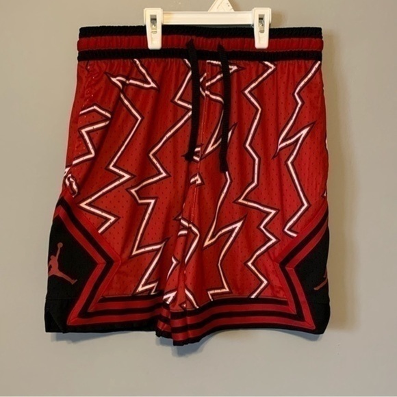 NWT. JORDAN Men’s Dri-Fit Shorts - Picture 5 of 6